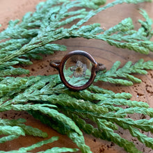 Load image into Gallery viewer, Forget-Me-Not Flower Copper Ring
