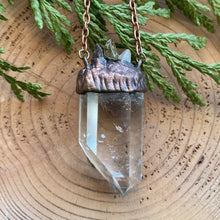 Load image into Gallery viewer, Clear Quartz Necklace
